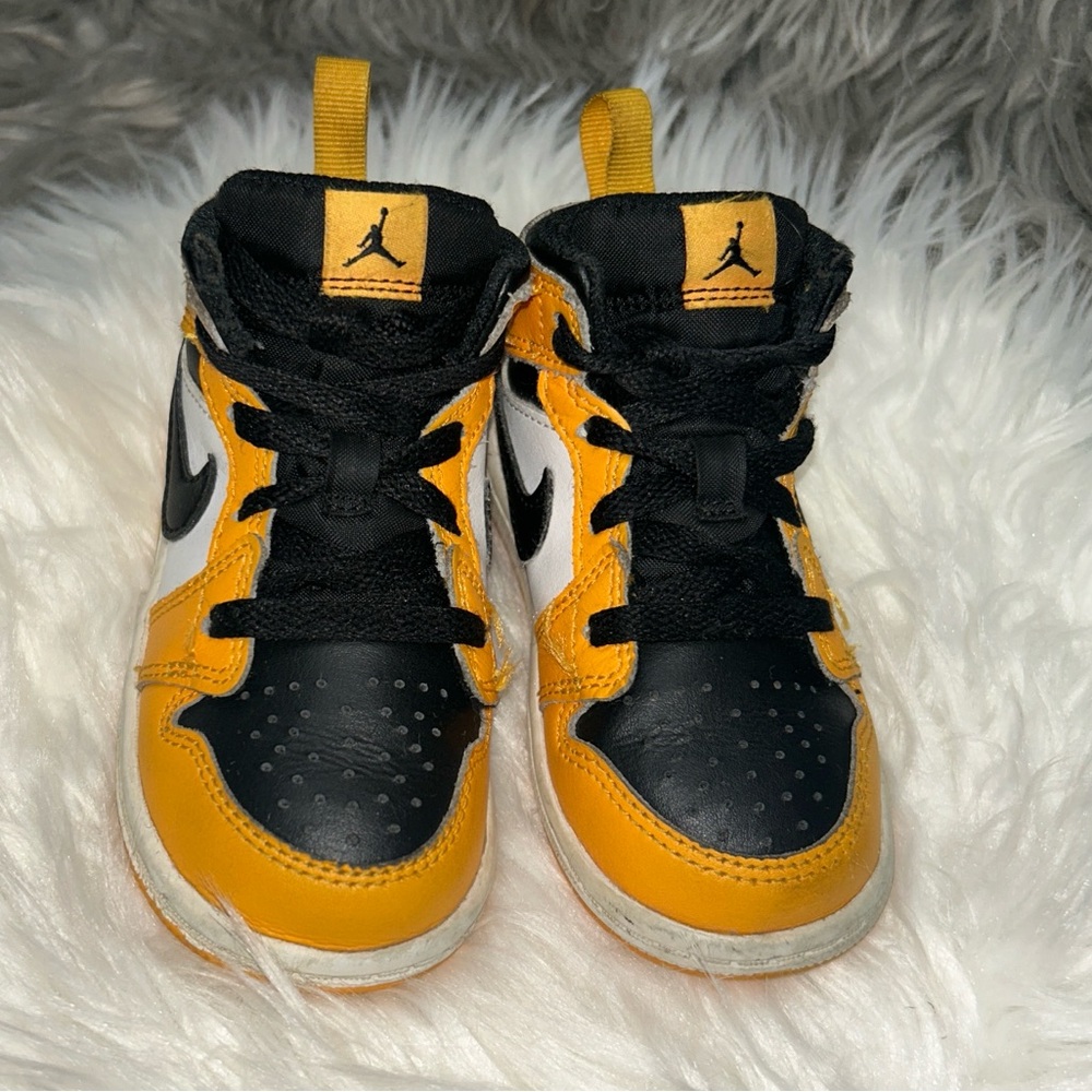 Jordan Toddler's 1 Mid Black/Dark Iris-White size size US 7C